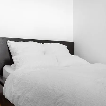 Gaestehaus Homestay *