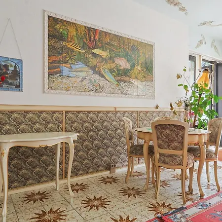 Groepsverblijf Monschau - Ruim Vakantiehuis voor 28 met Sauna Apartment *