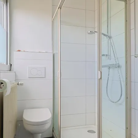 Groepsverblijf Monschau - Ruim Vakantiehuis voor 28 met Sauna Apartment *