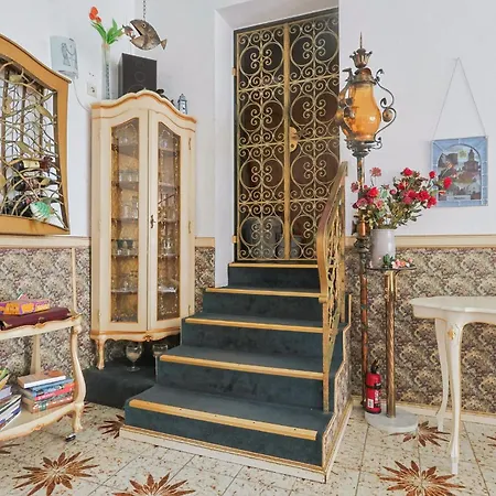 Apartment Groepsverblijf Monschau - Ruim Vakantiehuis voor 28 met Sauna *