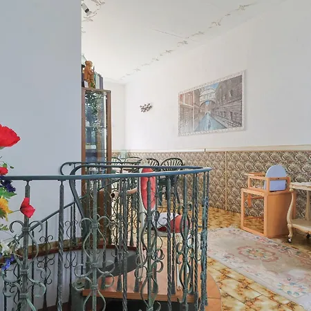 Apartment Groepsverblijf Monschau - Ruim Vakantiehuis voor 28 met Sauna Monschau