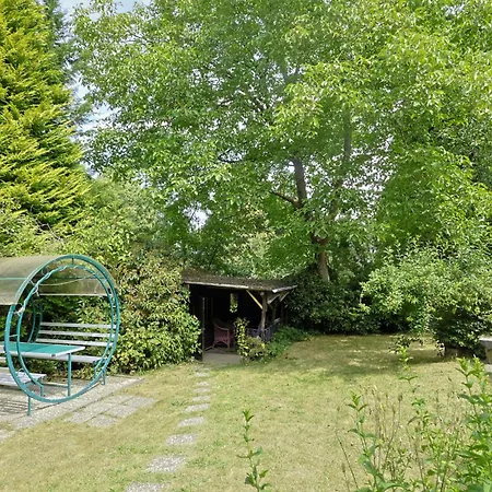 Groepsverblijf Monschau - Ruim Vakantiehuis voor 28 met Sauna Monschau